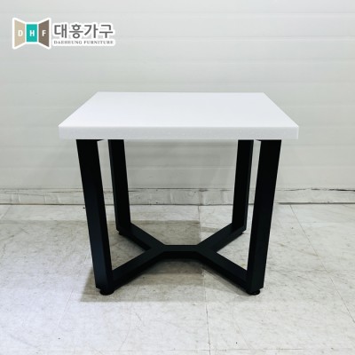 대리석 테이블 (700x600)